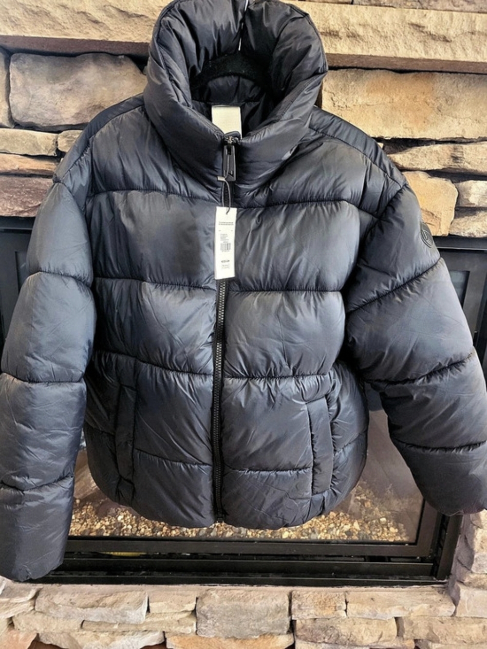 NOIZE Avalon in Black Size Large NWT